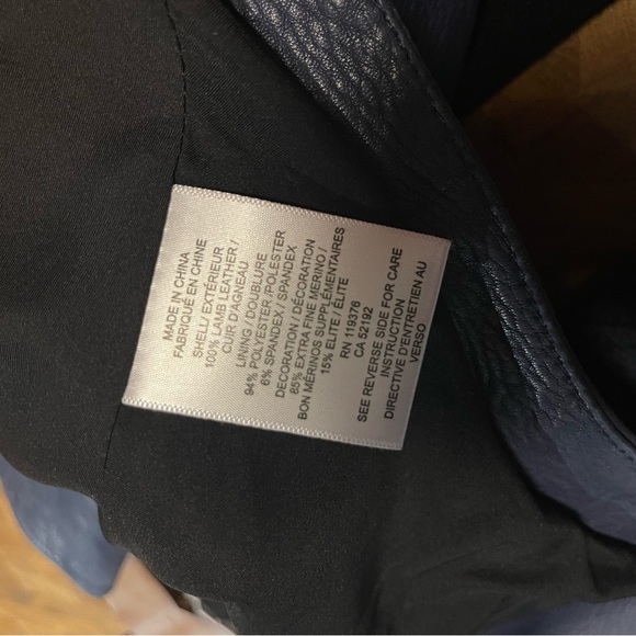 HELMUT LANG blue asymmetrical lamb skin cropped leather jacket with zipper - Picture 6 of 11